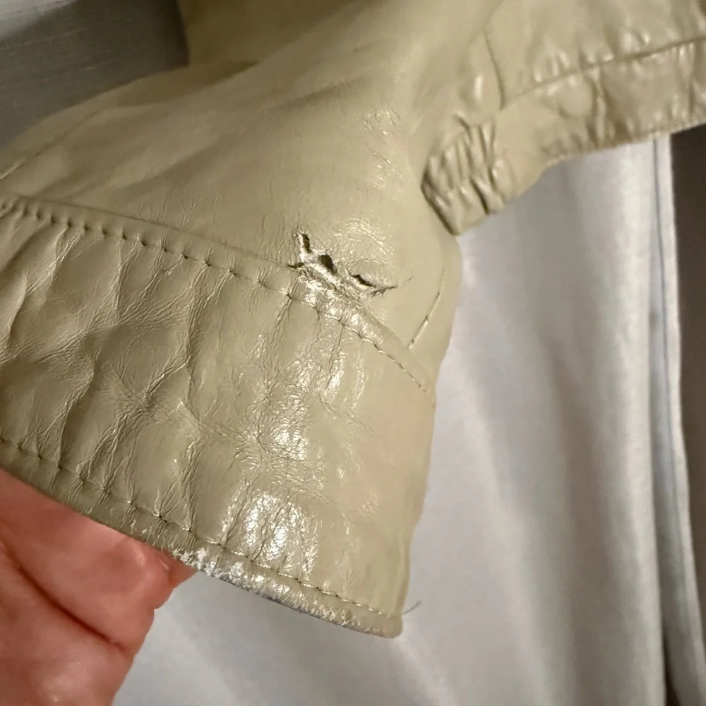 Sakowitz Men's Beige Leather Jacket